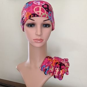 Peace Sign Soft and Fuzzy Gloves and Headband